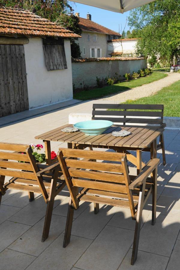 Le Chemin Bed & Breakfast Challignac Exterior photo
