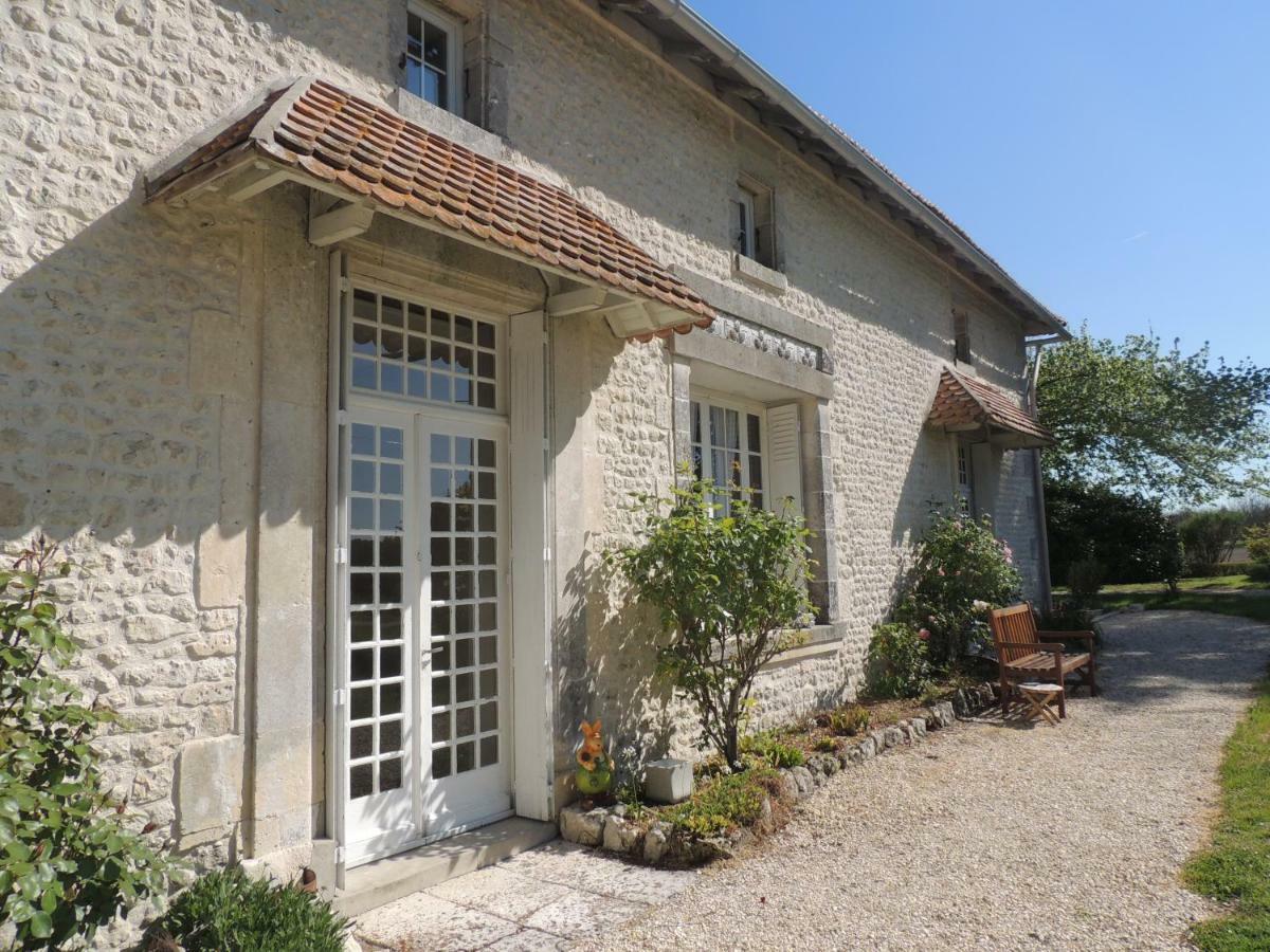 Le Chemin Bed & Breakfast Challignac Exterior photo